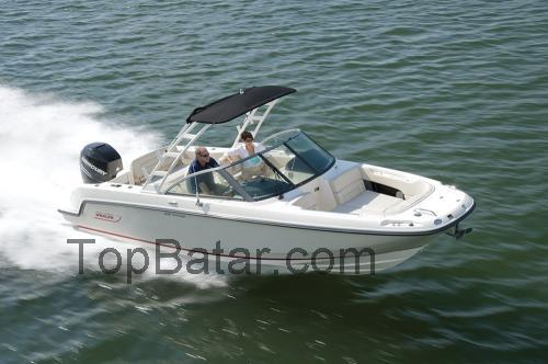 Boston Whaler 230 Vantage tekniska specifikationer och recensioner